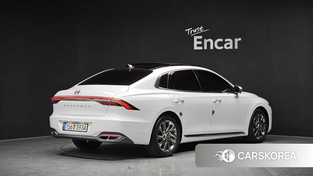 Hyundai The New Grandeur IG Hybrid id 4758978 из Кореи 12