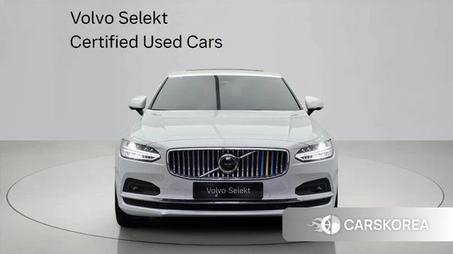 Volvo S90 2024 Белый из Кореи, фото 2