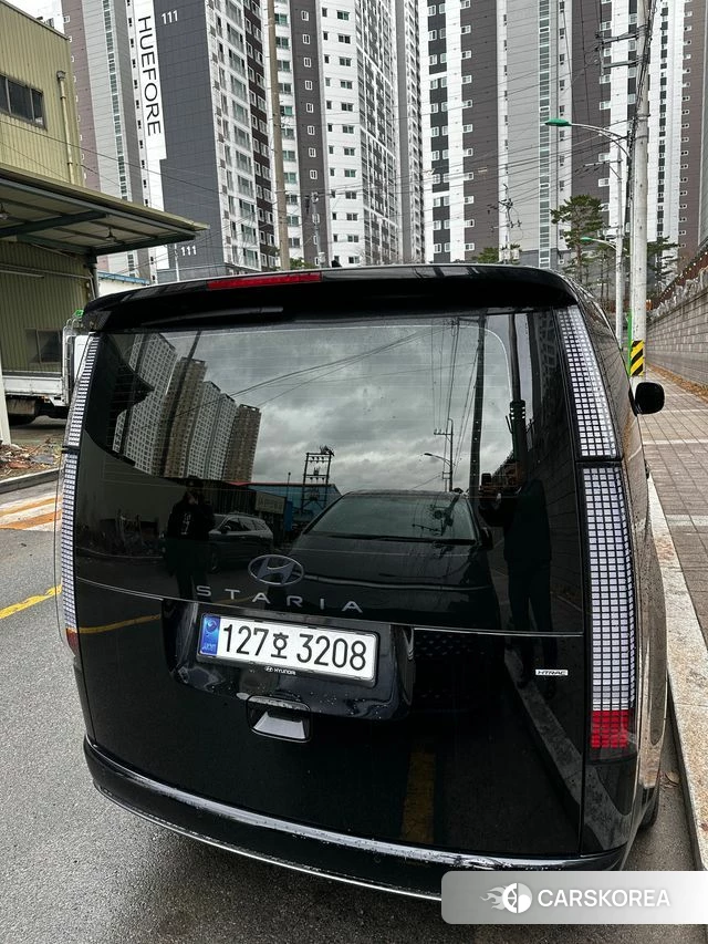 Hyundai Staria 2025 Черный из Кореи, фото 2