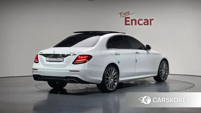 Mercedes-Benz E-Class W213 id 3060436 из Кореи 12