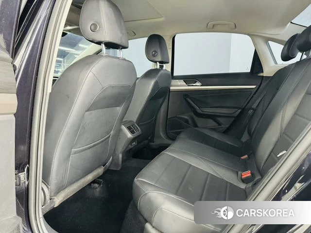 Volkswagen Lavida id 4297973 из Китая 12