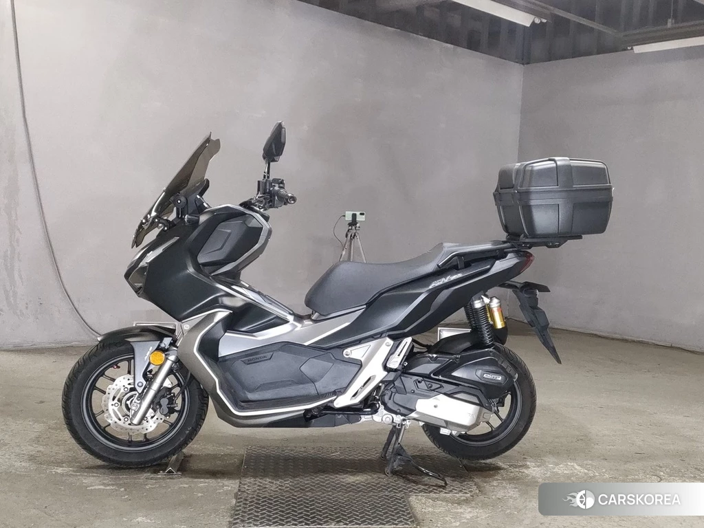 Проданный Honda ADV150 2019 из Японии