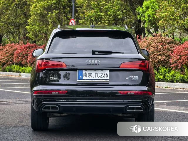 Audi Q5L id 4297298 из Китая 12