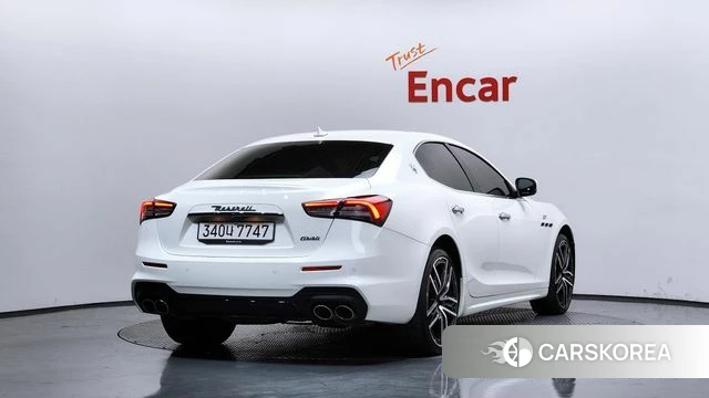 Maserati Ghibli id 4428917 из Кореи 12