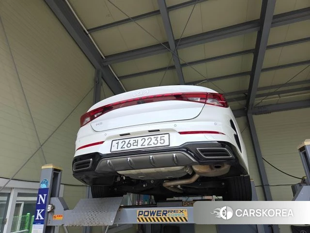 Kia K5 3rd generation 2022 Белый из Кореи, фото 2