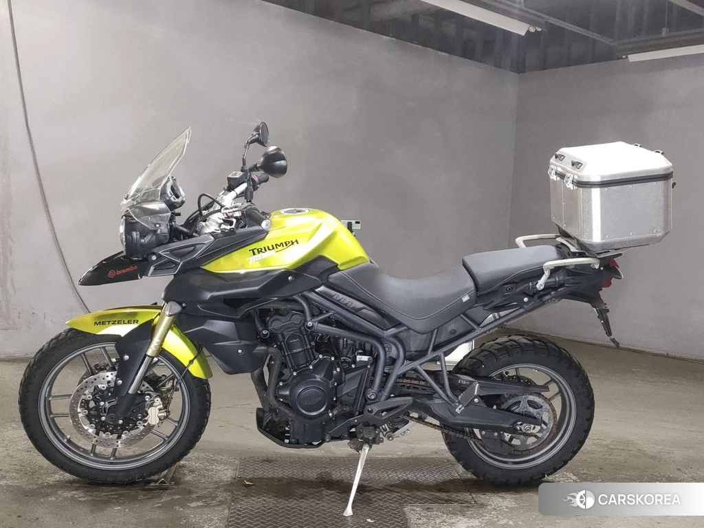 Проданный Triumph TIGER 800 2012 из Японии, фото 2