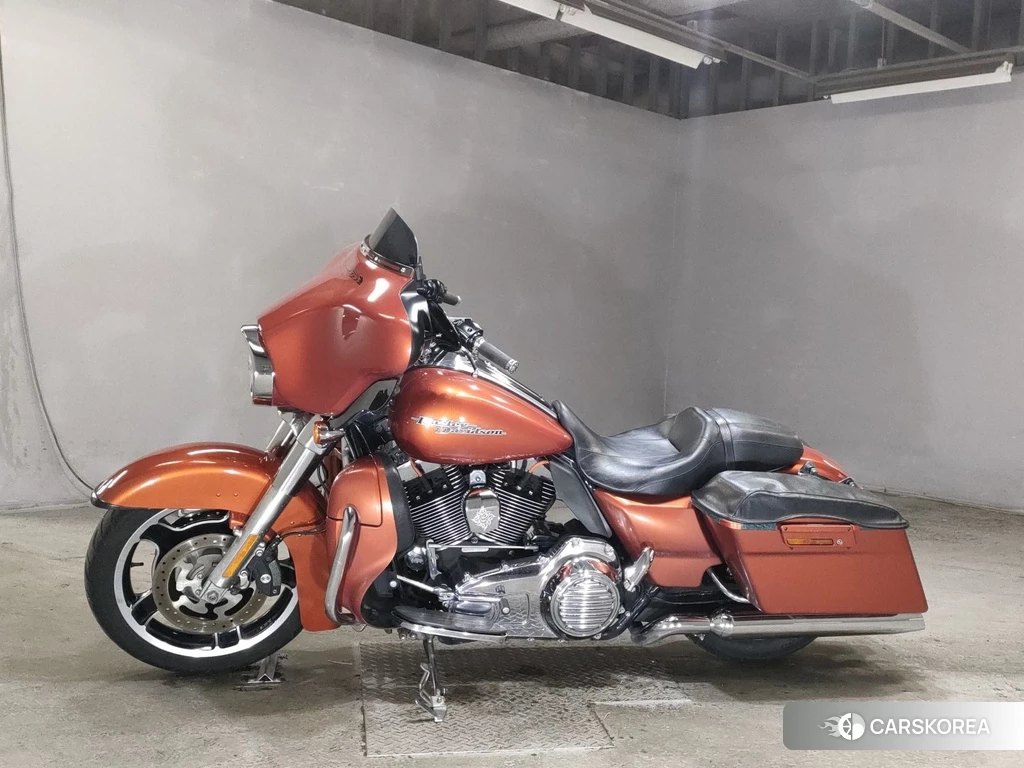 Проданный Harley-Davidson Street Glide FLHX1580 2011 из Японии, фото 2