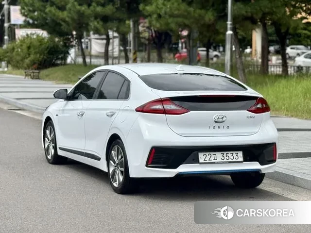 Hyundai Ionic Hybrid id 3107343 из Кореи 12