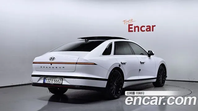 Hyundai Grandeur Hybrid (GN7) id 2686602 из Кореи 12