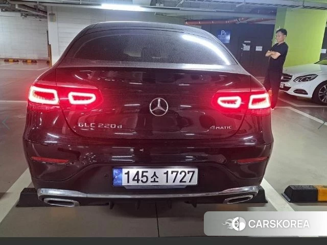 Mercedes-Benz GLC-Class X253 2021 Черный из Кореи, фото 2