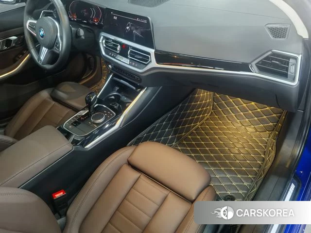 BMW 3 series 2020 Синий из Китая, фото 2