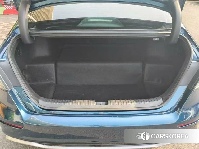 Honda Accord PHEV id 3907820 из Китая 10
