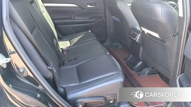 Toyota Highlander 2021 Черный из Китая, фото 2