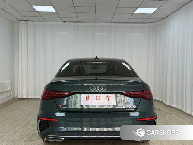 Audi A3 2023 Зеленый из Китая, фото 2