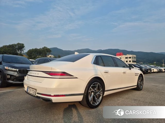 Genesis G90 (RS4) id 4872013 из Кореи 8