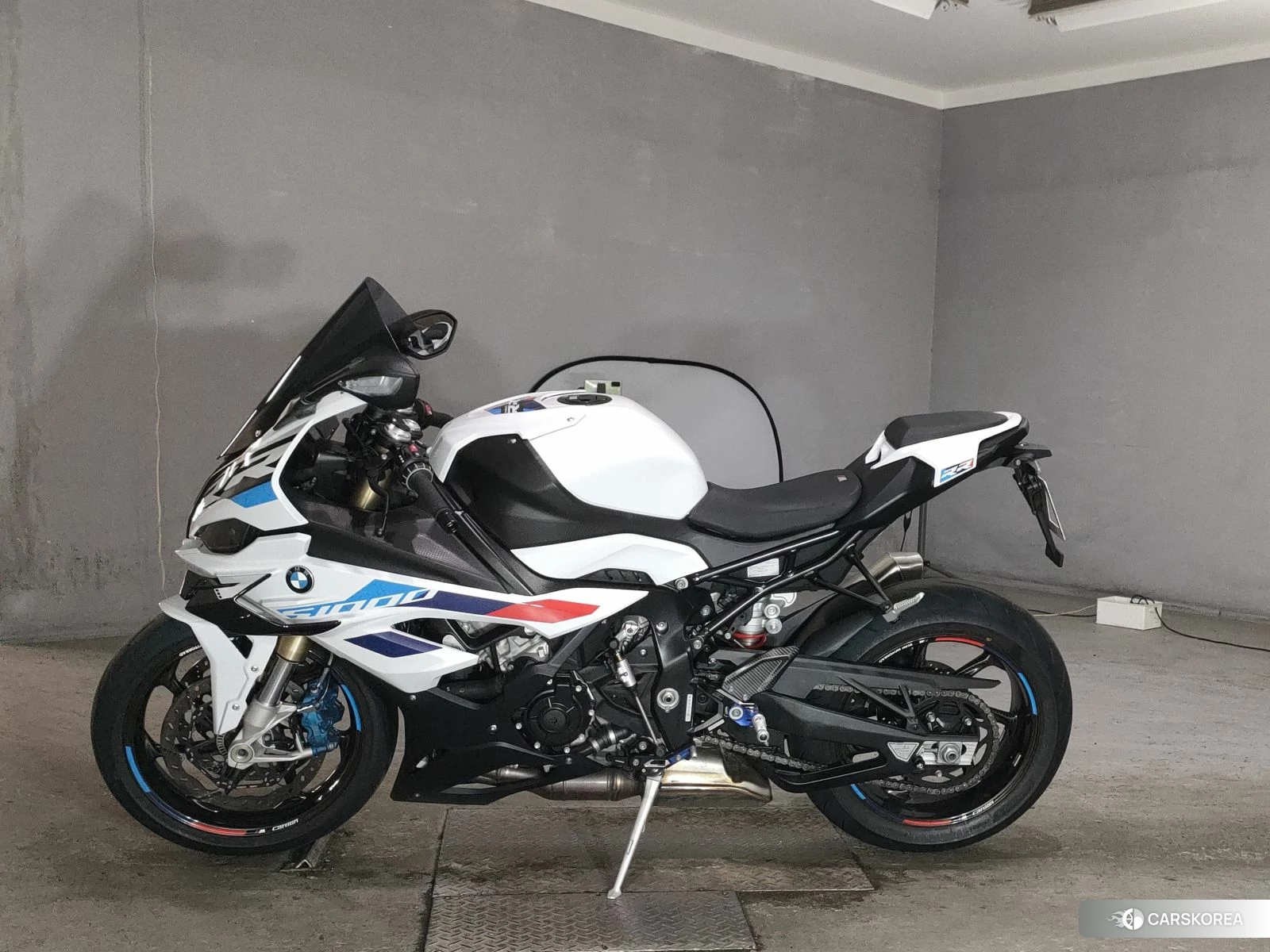 BMW S1000RR 2023 из Японии