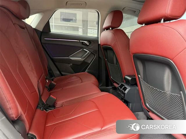 Audi Q3 Sportback 2021 Темно-серый из Китая, фото 5