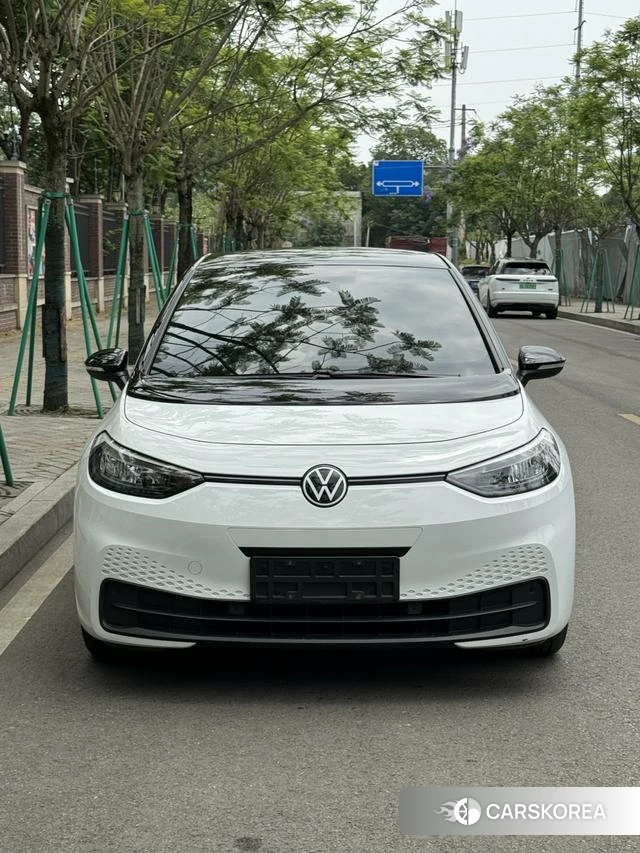 Volkswagen ID.3 2024 Белый из Китая, фото 3