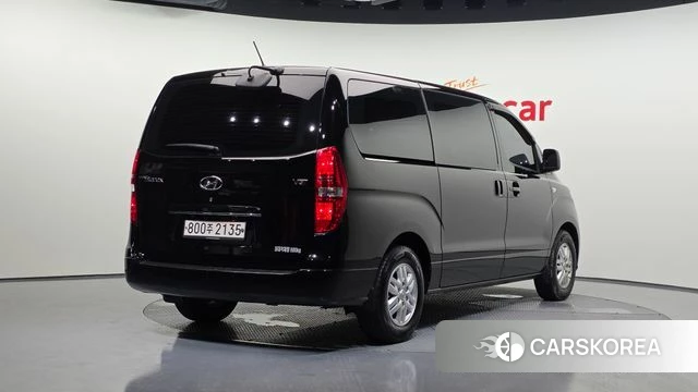 Hyundai The New Grand Starex id 4557547 из Кореи 12