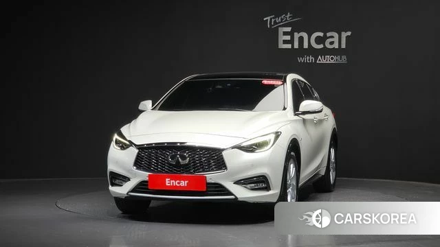 Infiniti Q30 id 4530673 из Кореи 12