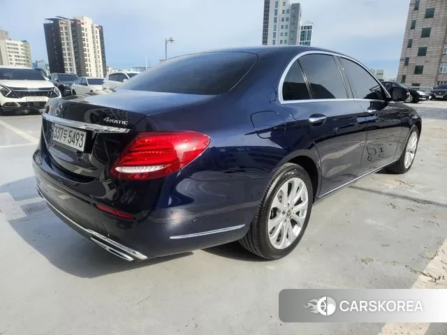 Mercedes-Benz E-Class W213 id 3258683 из Кореи 12