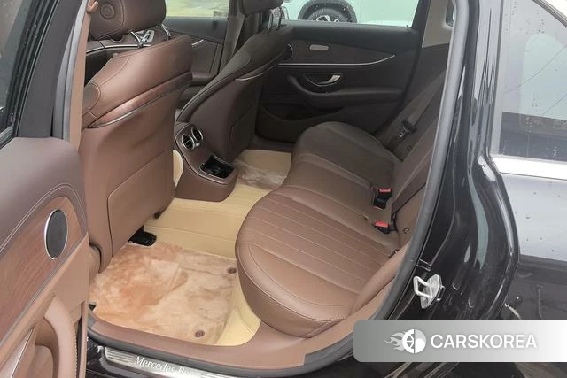 Mercedes-Benz E-class id 4290124 из Китая 9