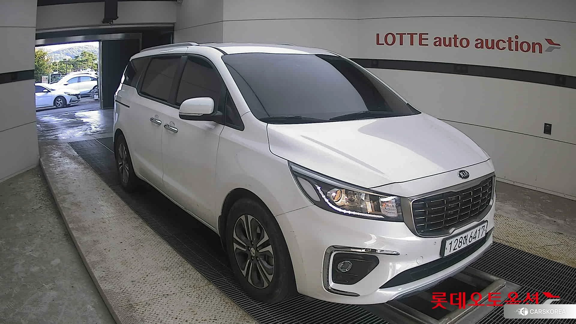 Kia Carnival id 4909240 из Кореи 12