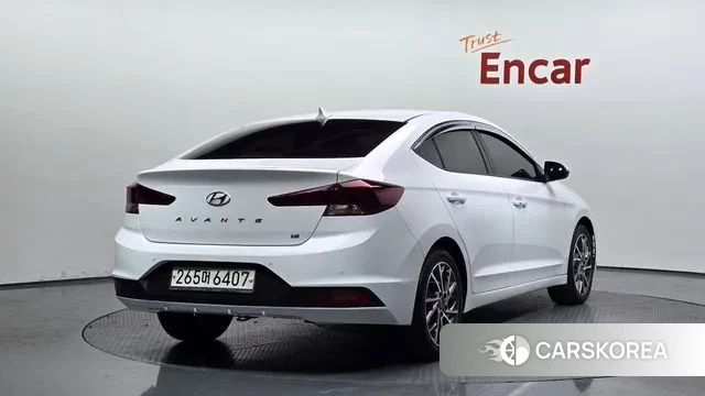 Hyundai The New Avante AD id 3459609 из Кореи 12