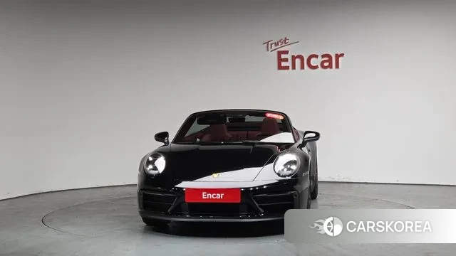 Porsche 911(992) id 3726704 из Кореи 12