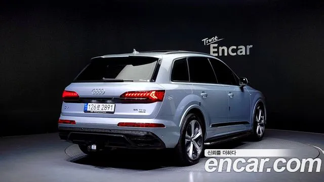 Audi Q7 (4M) id 2687612 из Кореи 12