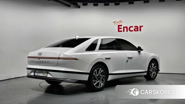 Hyundai Grandeur Hybrid (GN7) id 4527840 из Кореи 12