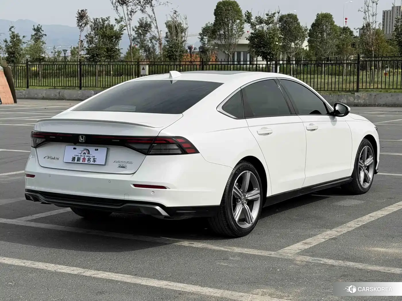 Honda Accord 2023 Белый из Китая, фото 2