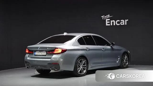 BMW 5 Series (G30) id 3389149 из Кореи 12