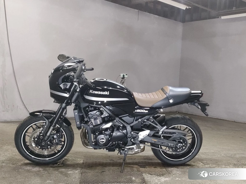 Проданный Kawasaki Z900RS CAFE 2021 из Японии, фото 2