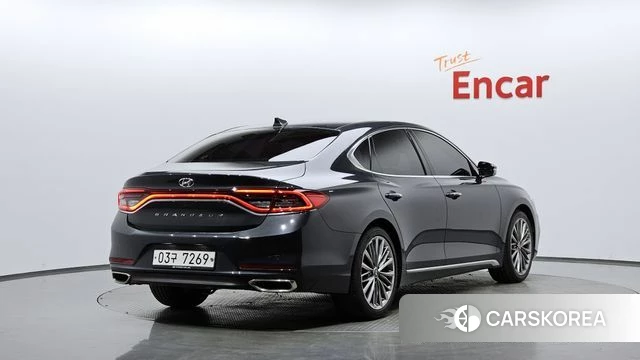 Hyundai Grandeur IG id 4225516 из Кореи 12