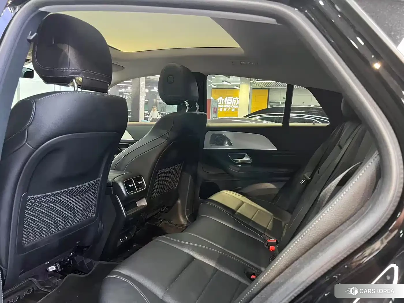 Mercedes-Benz GLE 2024 Черный из Китая, фото 2