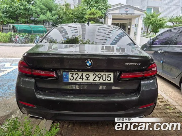 BMW 5 Series (G30) id 2710077 из Кореи 2