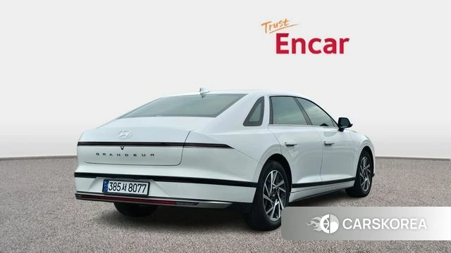 Hyundai Grandeur (GN7) id 3934279 из Кореи 12