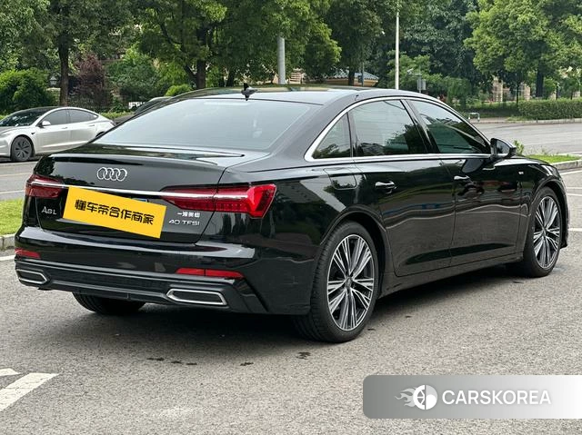 Audi A6L 2021 Черный из Китая, фото 6