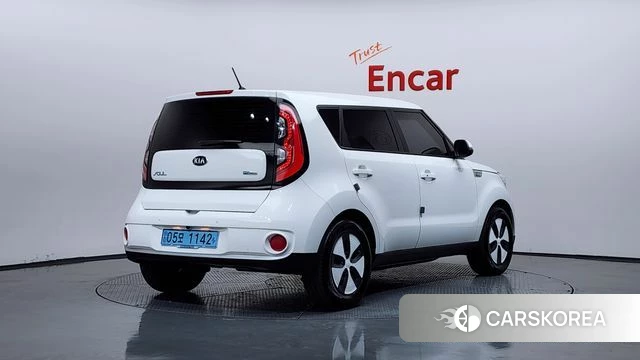 Kia Soul EV id 3845650 из Кореи 12