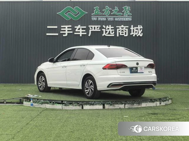 Volkswagen Bora id 4255727 из Китая 11