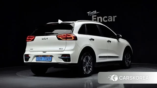 Kia Niro EV id 3208429 из Кореи 12