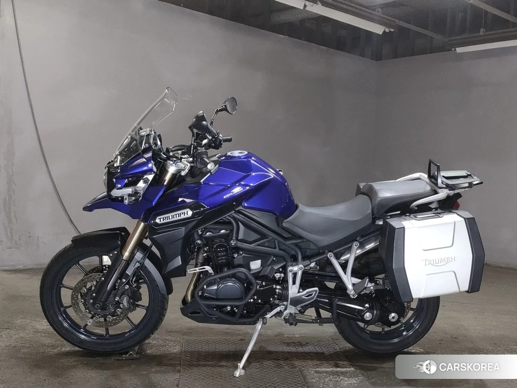 Проданный Triumph TIGER EXPLORER 1200 2013 из Японии
