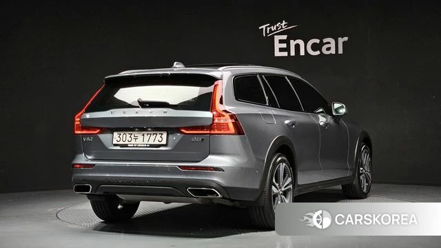 Volvo V60 Cross-Country 2nd Generation id 4324272 из Кореи 12