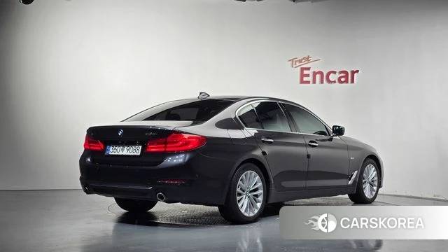 BMW 5 Series (G30) id 4751308 из Кореи 12