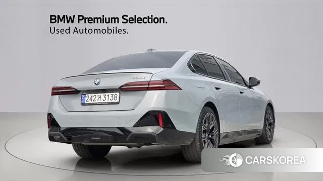 BMW 5 Series (G60) id 3769760 из Кореи 12