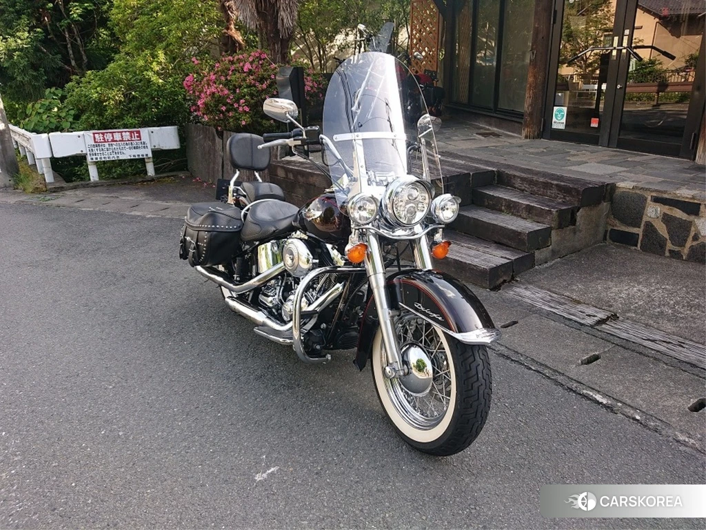 Проданный Harley-Davidson Softail Deluxe FLSTN1580 2011 из Японии