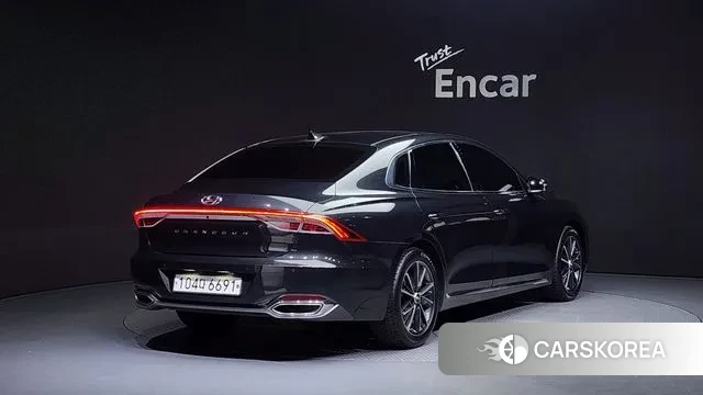 Hyundai The New Grandeur IG id 3033652 из Кореи 12