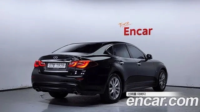 Infiniti Q70 id 2865388 из Кореи 12