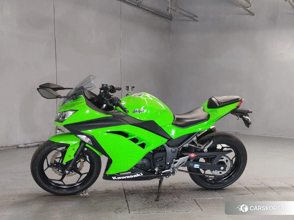 Проданный Kawasaki NINJA 250 2014 из Японии, фото 2